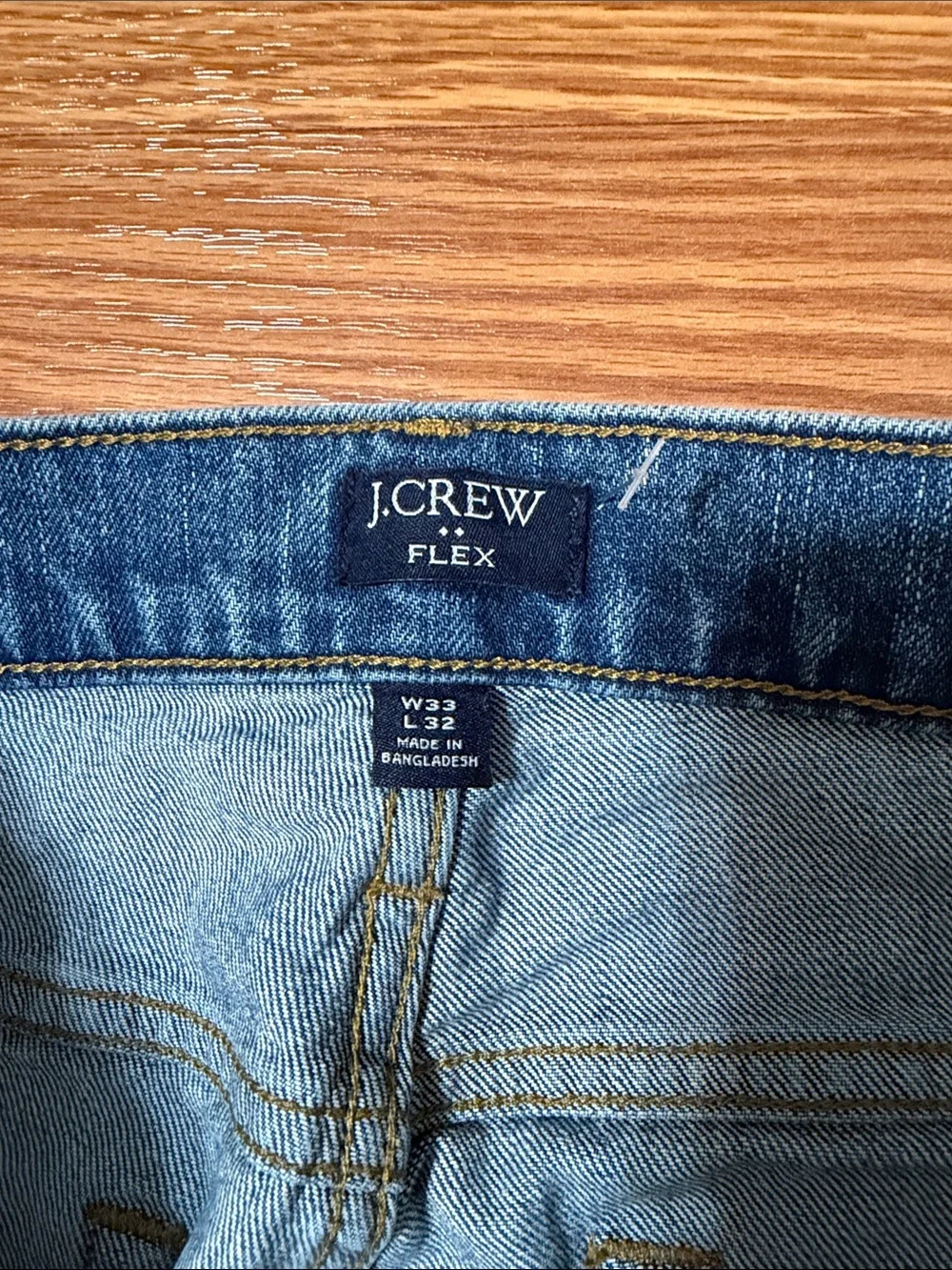 J. Crew Men's Straight Slim Jeans in Medium Blue Wash- Size 33x32